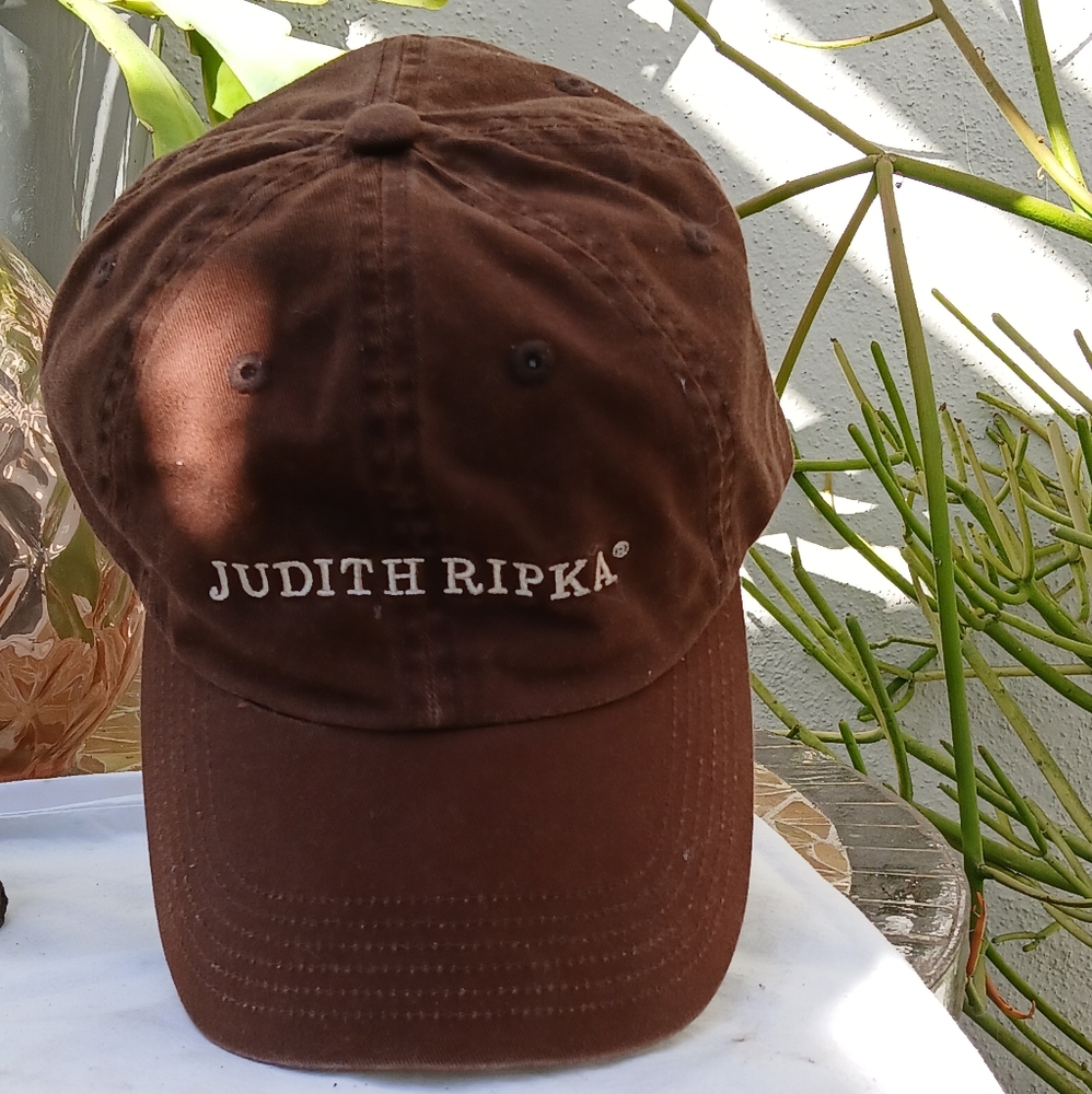 Judith Ripka Cap